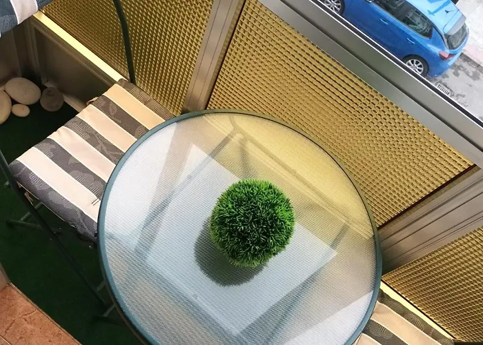 Raíz Azul 2 Cerquita De Salinas *